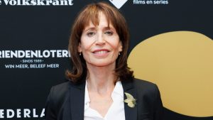 Thumbnail voor Lineke Rijxman uit 'Sleepers' begrijpt dat familie belangrijk is, maar: 'Daarin moet je altijd flexibel blijven'