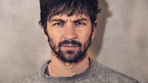 Thumbnail voor Michiel Huisman over zijn rol in 'Rebel Moon' en het gemis van Hollandse kaas: 'Heb vaak honger na draaidag'