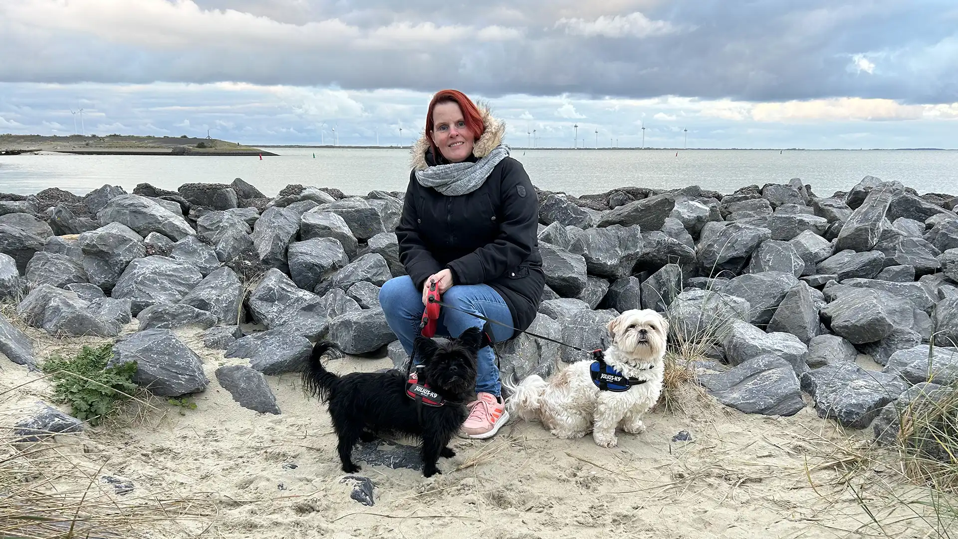 Foto van Margo met haar twee honden