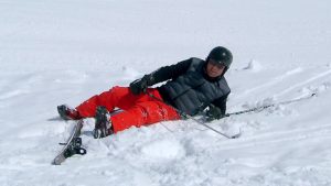 Thumbnail voor Skikunsten van brokkenpiloot Mike uit 'Winter Vol Liefde' zorgen voor slappe lach bij kijkers