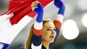 Thumbnail voor Ze flikt 't wéér: Jutta Leerdam voor de derde keer Europees kampioene op 1000 meter