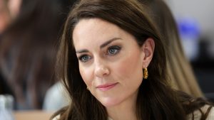 Thumbnail voor Prinses Catherine moet twee weken in ziekenhuis blijven na operatie