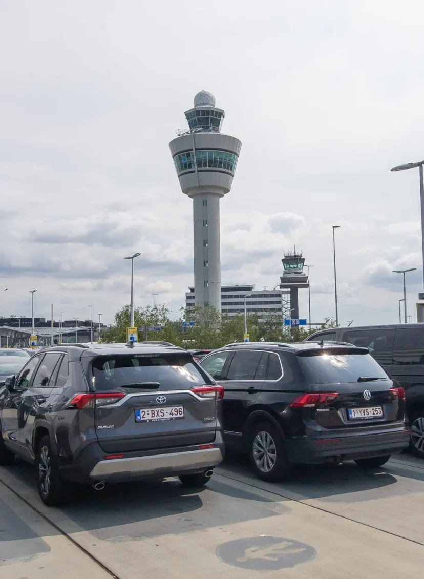 zakenman opgelicht door zogenaamde parkeerservice op Schiphol
