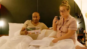 Thumbnail voor Huwelijksreis Malou en Sarath in 'MAFS' gaat niet over rozen: 'Liever naar de Costa Brava'