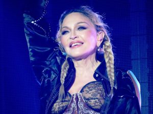 Thumbnail voor Madonna gaat zich 'krachtig verweren' in rechtszaak over te laat komen