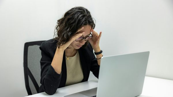 Ruim kwart werkenden gepest op werk: 'Mensen voelen zich niet altijd veilig'