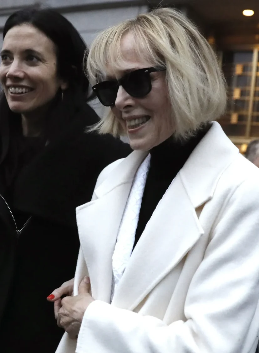 Donald Trump moet schadevergoeding van 83 euro betalen aan schrijfster E. Jean Carroll