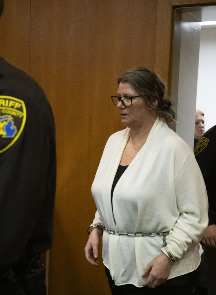 Moeder van schoolschutter schuldig bevonden aan dood door schuld