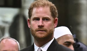Thumbnail voor Dit waren prins Harry's 25 uur in Londen: geen logeerplek of verzoening met familie