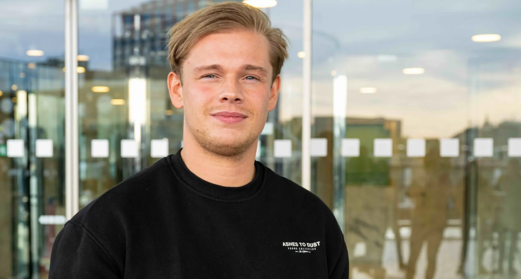 Portretfoto van Dennis Schouten