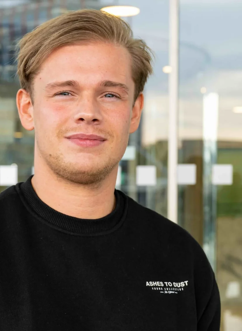 Portretfoto van Dennis Schouten