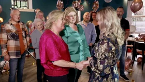 Thumbnail voor Crystal en haar ernstig zieke moeder krijgen bijzondere verrassing in 'Het Familiediner'