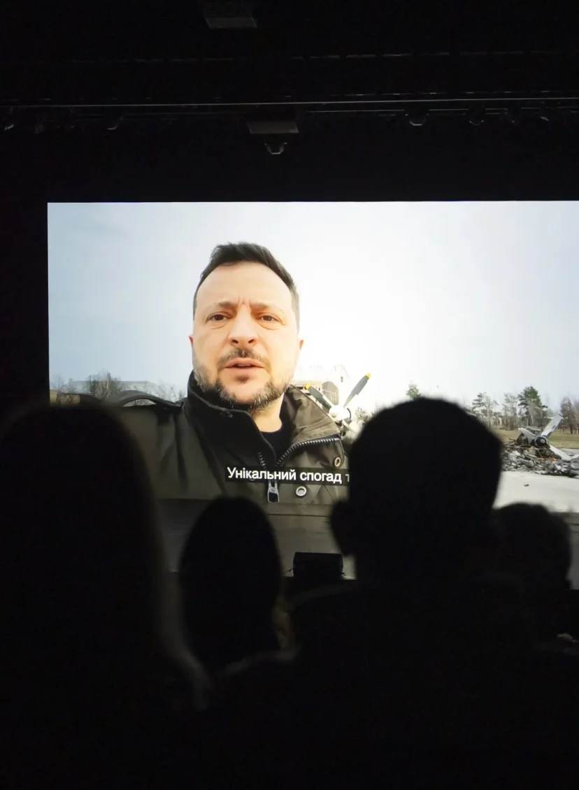 Zelensky deelt videoboodschap na twee jaar oorlog