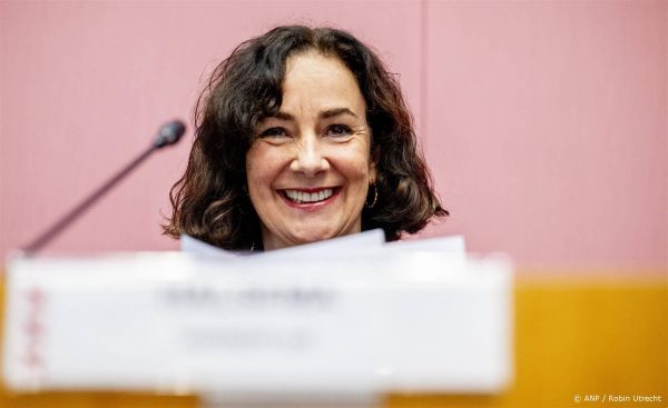 Femke Halsema mag door als burgemeester van Amsterdam: 'Ontroerd'