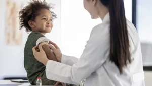 Thumbnail voor Vaccinatiegraad in Den Haag gevaarlijk laag, stad doet dringende oproep aan ouders