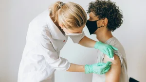 Thumbnail voor Ruim 2000 boetes voor weigeraars mazelenvaccin in Duitse deelstaat