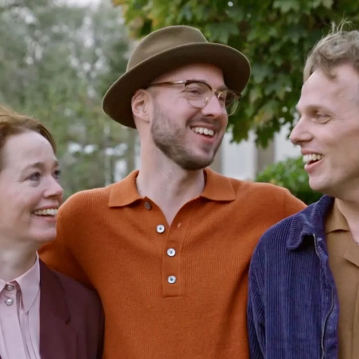 Regenbooggezin Melle, Berend en Sanna doen mee aan Kopen zonder Kijken