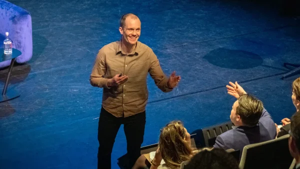 Docent van het jaar verkiezing winnaar Peter Pelzer