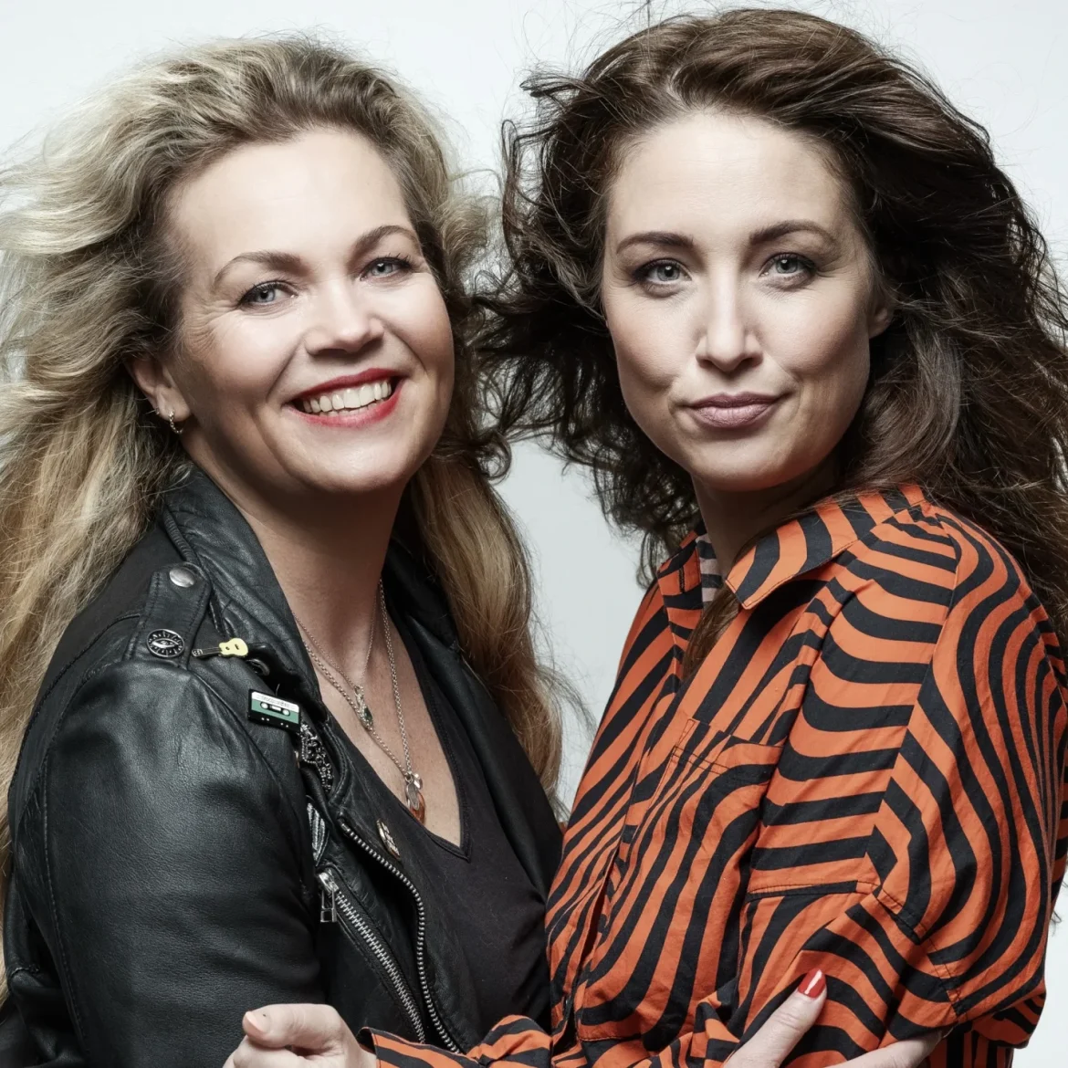 Roos Schlikker en Malou Holshuijsen