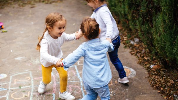 Jantje Beton: aantal kinderen dat elke dag buitenspeelt, is gehalveerd