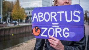 Thumbnail voor Europarlement wil abortus als mensenrecht erkennen