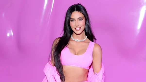 Kim Kardashian gaat nieuwe serie produceren voor Netflix