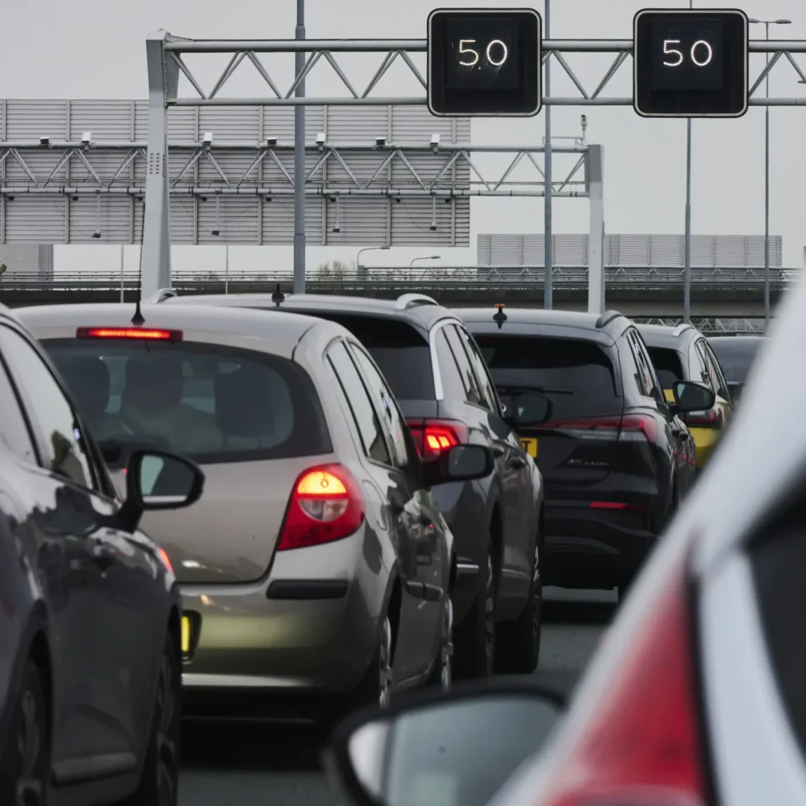 ANWB verwacht veel drukte op de weg in meivakantie