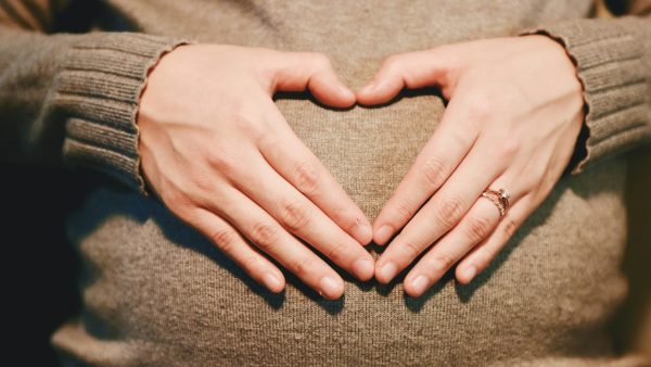 babys minder geboren door stress en angst