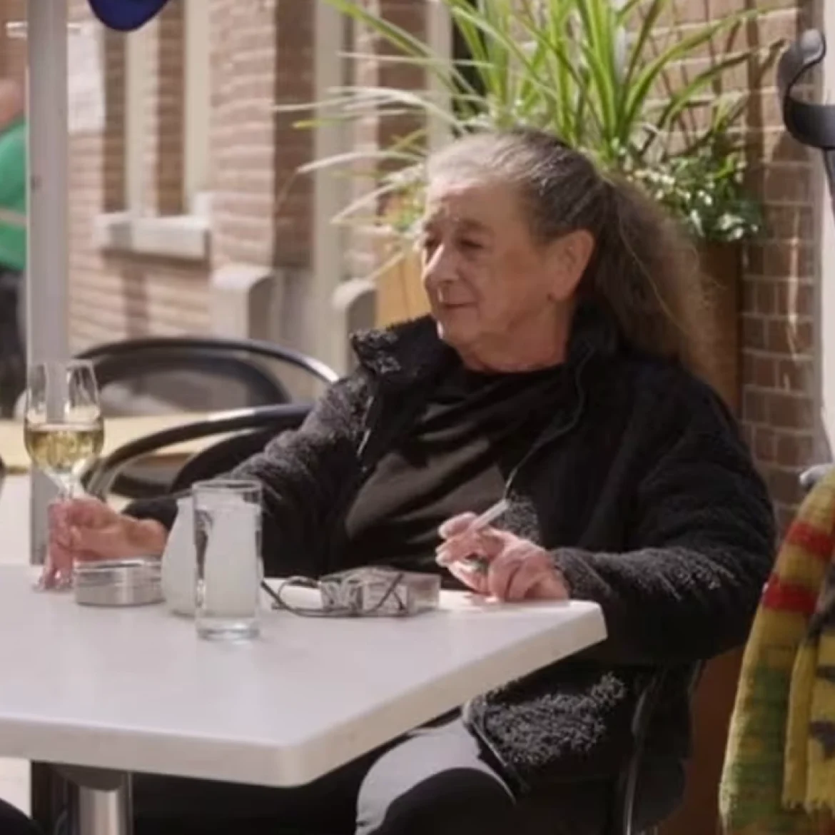 Ongeneeslijk zieke Dineke (66) 'wacht' op de dood: 'Bijna onmenselijk'