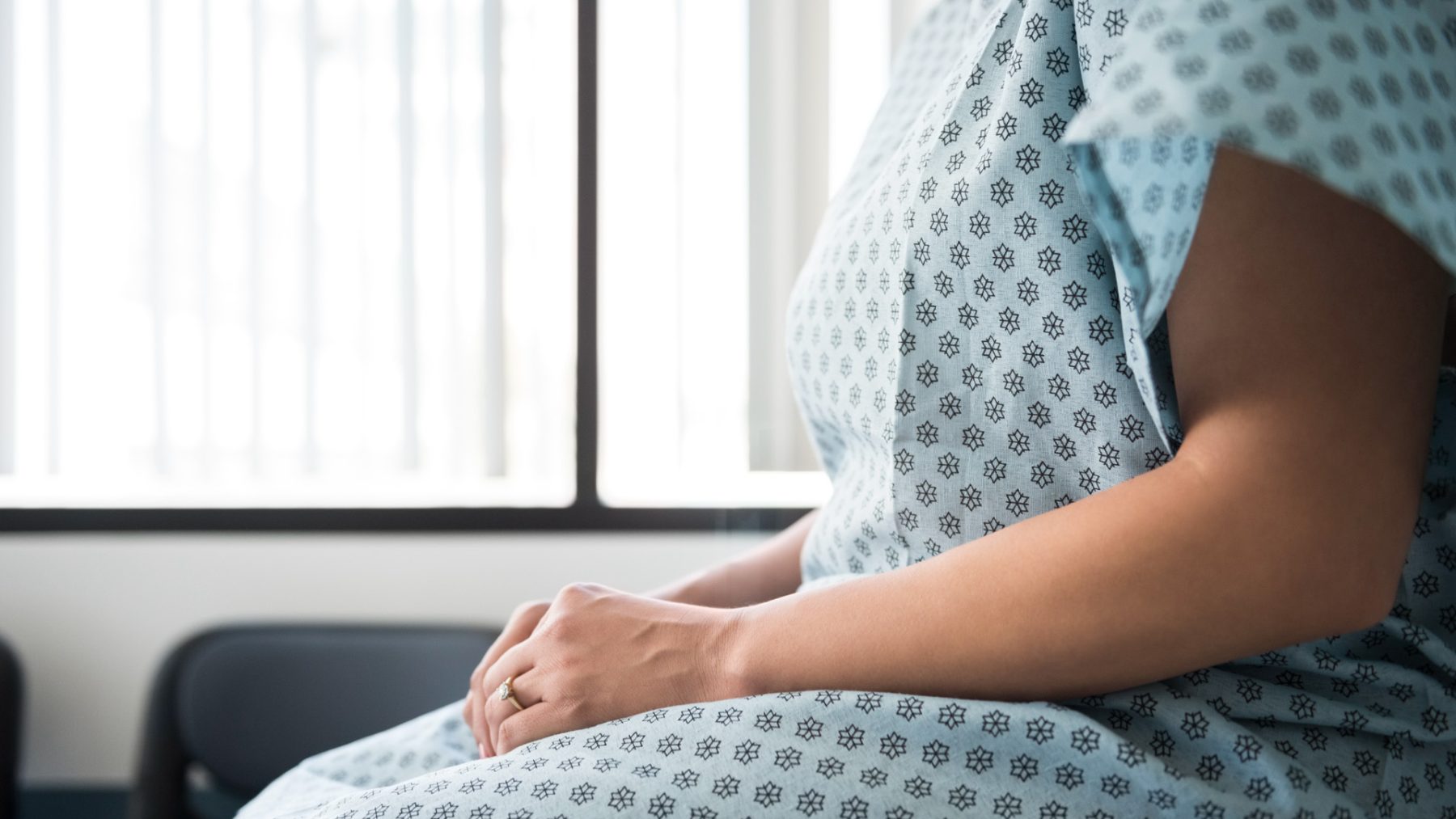 Onderzoek benadrukt opnieuw de noodzaak voor genderspecifieke zorg: vrouwen leven langer, maar kwaliteit is minder