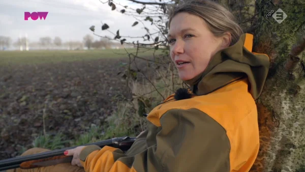 Debby in ‘Opgejaagd’ over haar jachtinstinct: ‘Jacht is net zoveel mijn natuur als seks dat is’