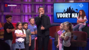 Thumbnail voor Kijkers genieten van Fortnite-parodie door Marco Schuitmaker in 'Even tot hier': 'Geweldig'