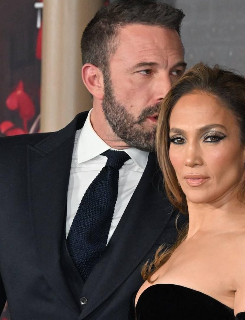 Ben Affleck is zonder trouwring gespot