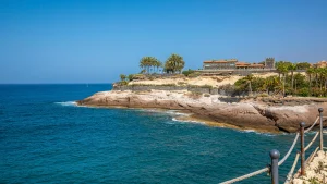 Thumbnail voor Gruwelijke details onthuld over moord op Belgisch echtpaar op Tenerife