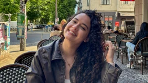 Thumbnail voor Audrey (26) verdient ruim €4000 bij als medisch proefpersoon: 'Alsof ik op een betaalde retraite was'