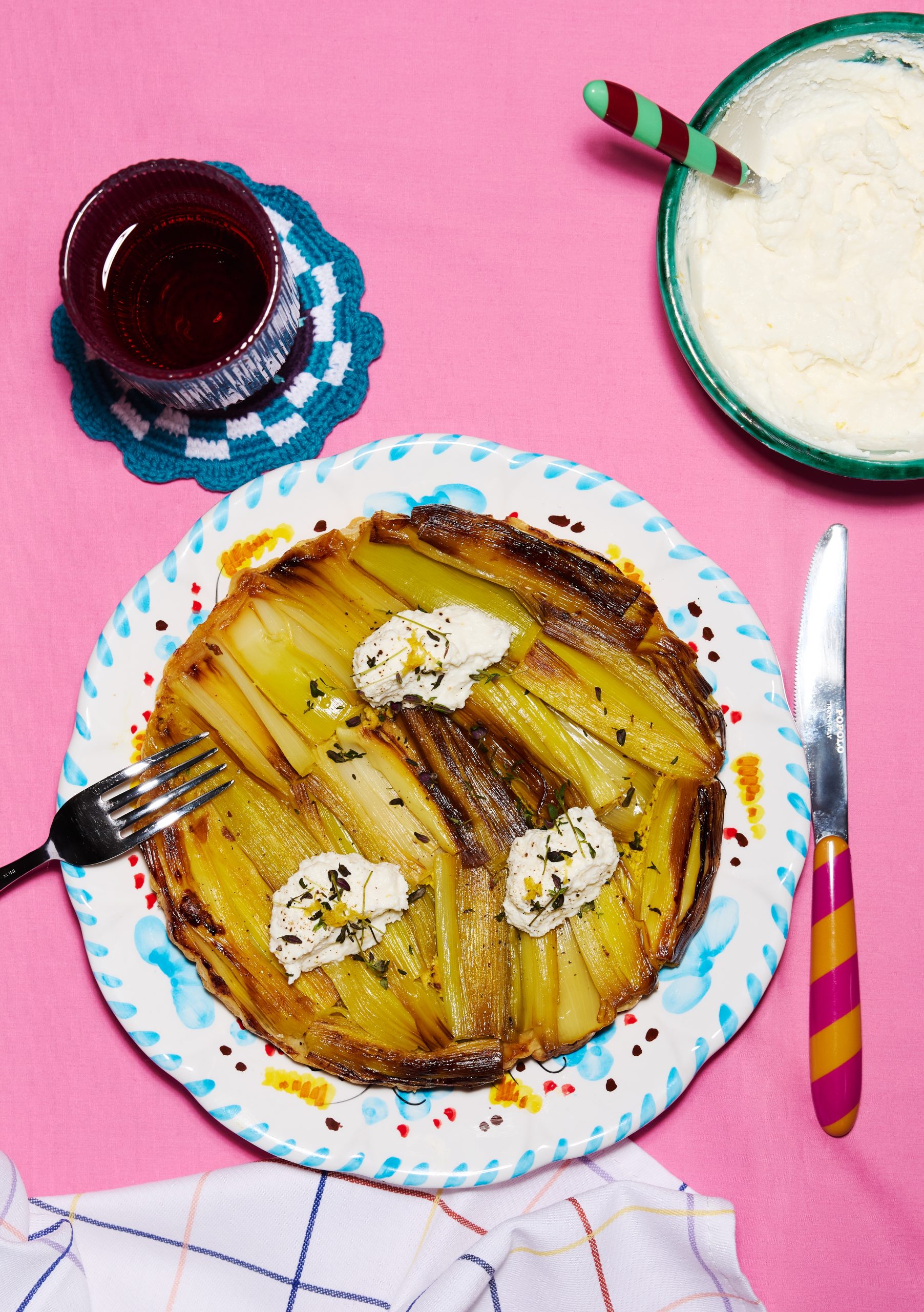 Pien laat haar prei tarte tatin met mosterd, tijm en citroenricotta zien