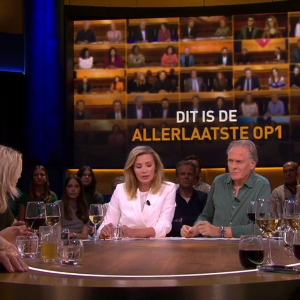 Jort Kelder en Welmoed Sijtsma presenteren de allerlaatste 'Op1'