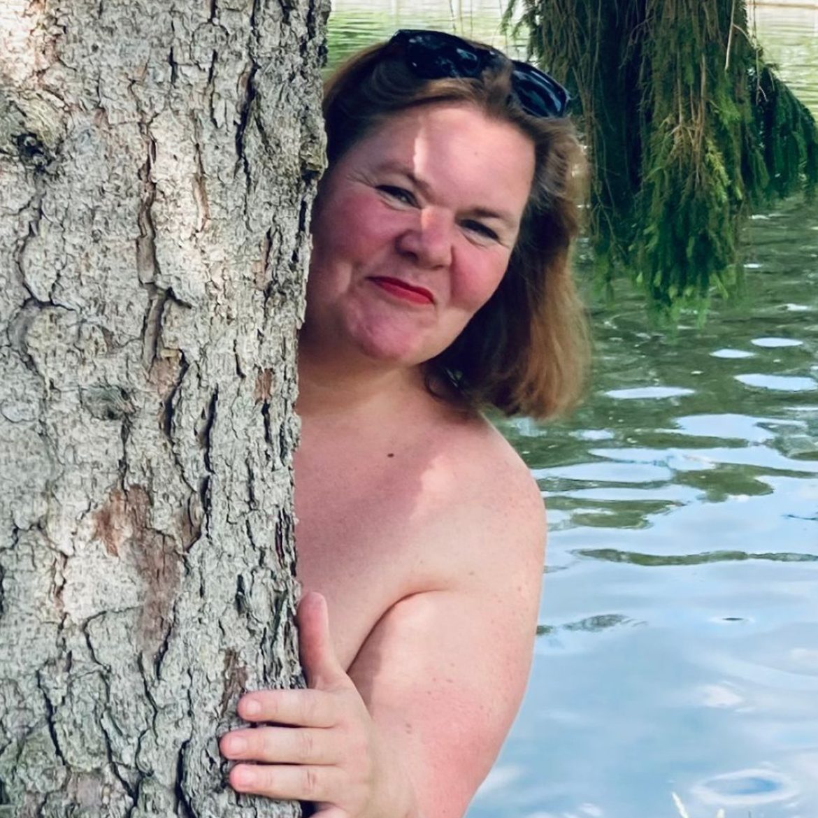 Tatjana (46) doet aan bloot recreëren: 'Je gooit letterlijk en figuurlijk alle ballast van je af'
