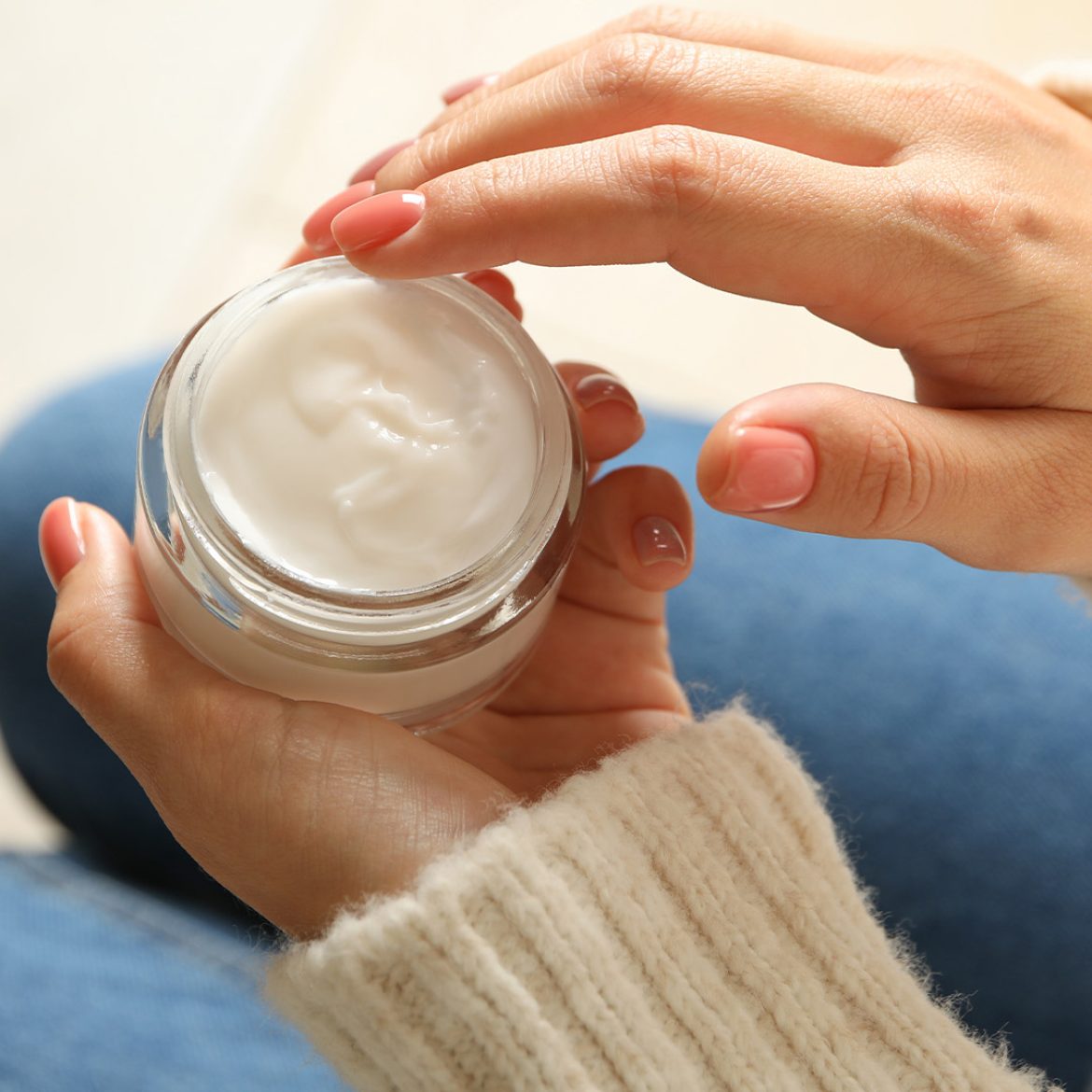 Van anti-aging tot zomerse glow: dit zijn de favoriete dagcrèmes van BN'ers