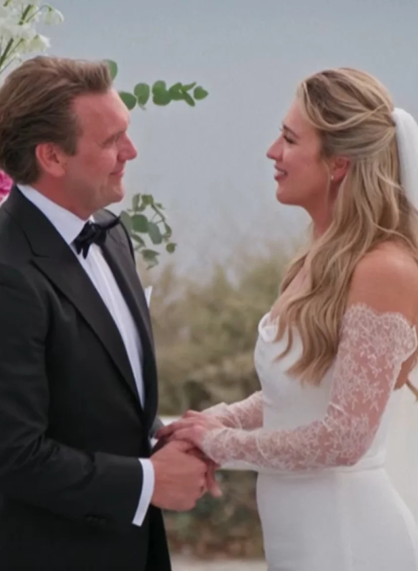 Bo en Paul voor het altaar