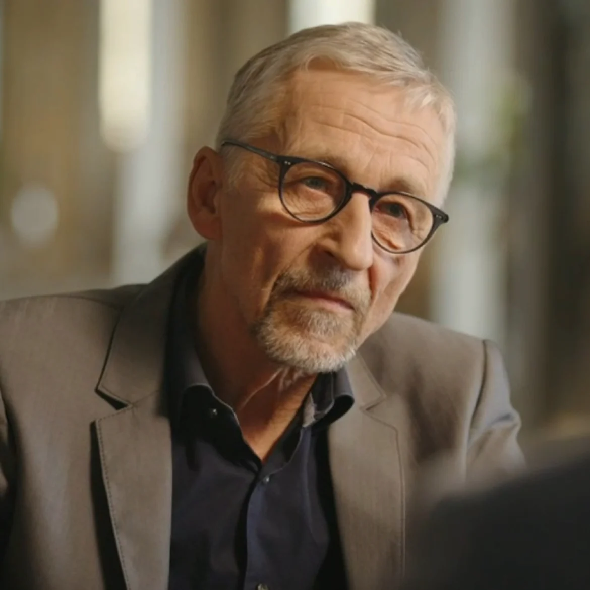 Jan van Ommen overleefde schipbreuk en vertelt erover in 'Over Leven'