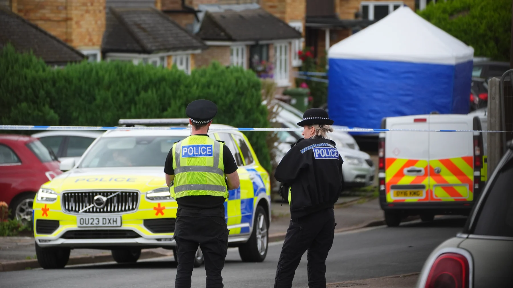 foto van plek waar de dochters en vrouw van BBC-presentator gedood werden met kruisboog
