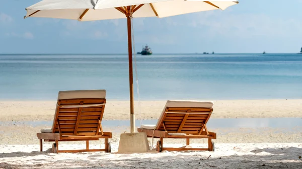 strand druk op de weg