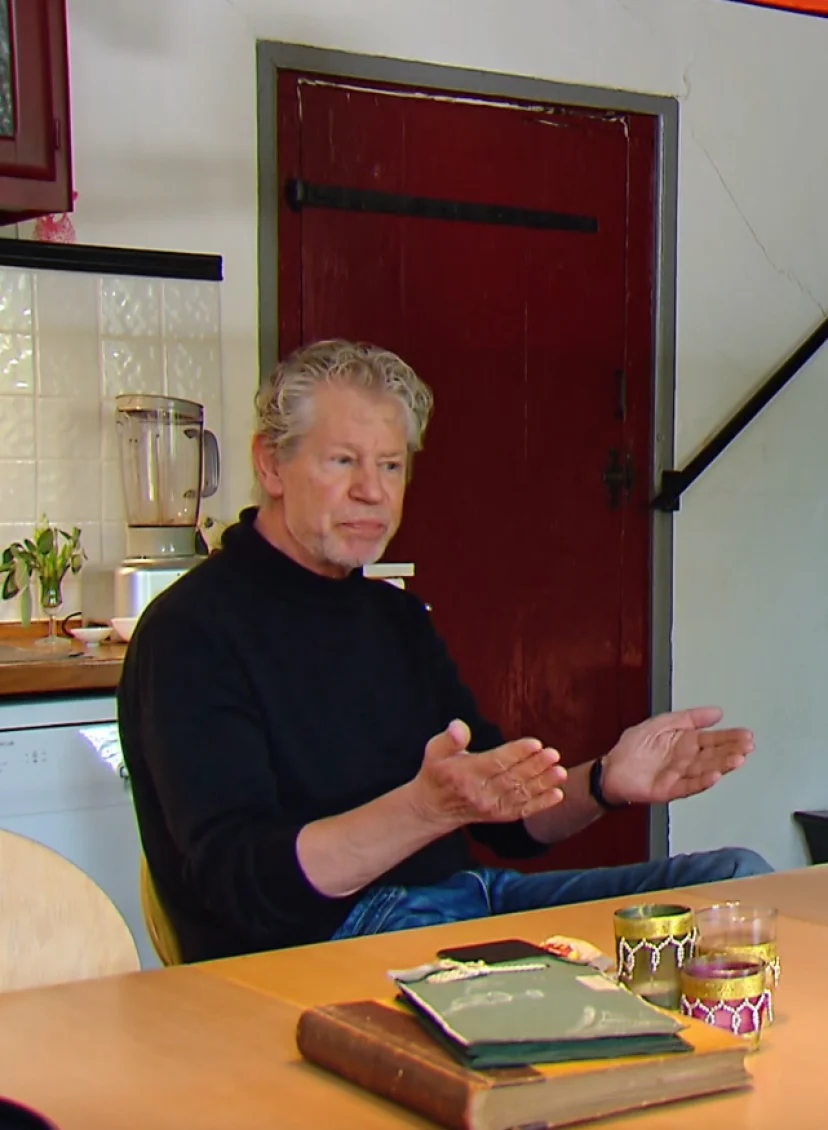 Joop en Anja aan de keukentafel