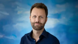 Thumbnail voor Ongeneeslijk zieke vader schrijft brieven aan zijn dochter: 'Een portret van hoe ze nu is'