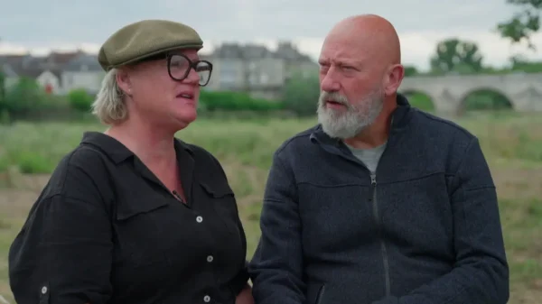 Primitief leven is voor Pauline en John van 'Het Roer Om' wennen - LINDA.nl
