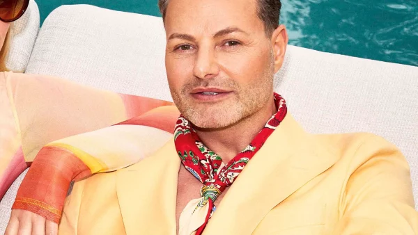 Fred van Leer na 2,5 jaar (!) terug met nieuwe 'Say Yes to the Dress'