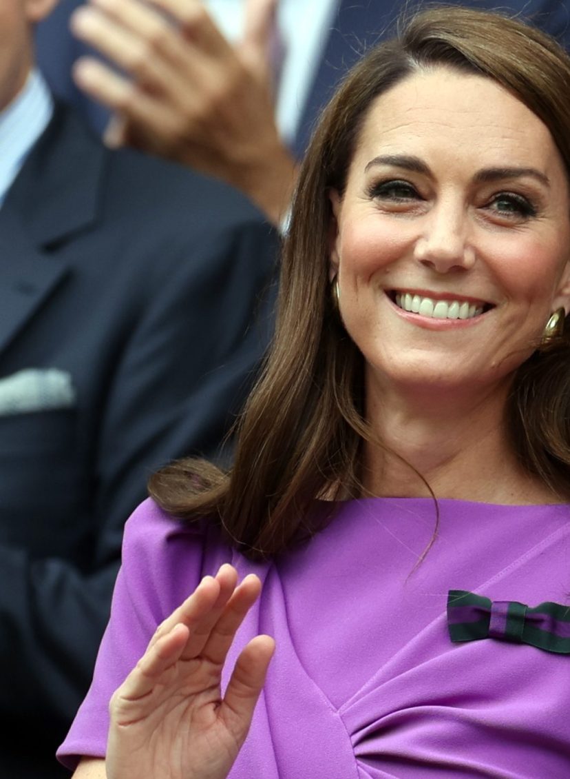 prinses catherine lacht en zwaait