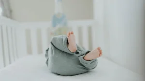 Thumbnail voor Pasgeboren baby's nog niet genoeg beschermd tegen kinkhoest: 'Het is een vervelende ziekte, ook voor volwassenen'