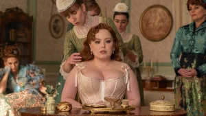 Thumbnail voor 'Bridgerton'-ster Nicola Coughlan noemt opmerking 'plus-size heldin' beledigend